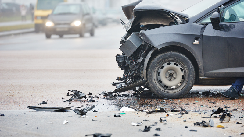 Los Angeles, CA – Two CHP Officers Injured in Crash on 405 Freeway