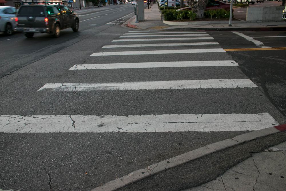 Los Angeles, CA - Pedestrian Hurt in Crash on E Cesar E Chavez Ave