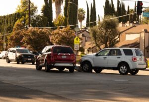 El Cajon, CA - One Hurt in 8 Fwy Crash near Mollison Ave