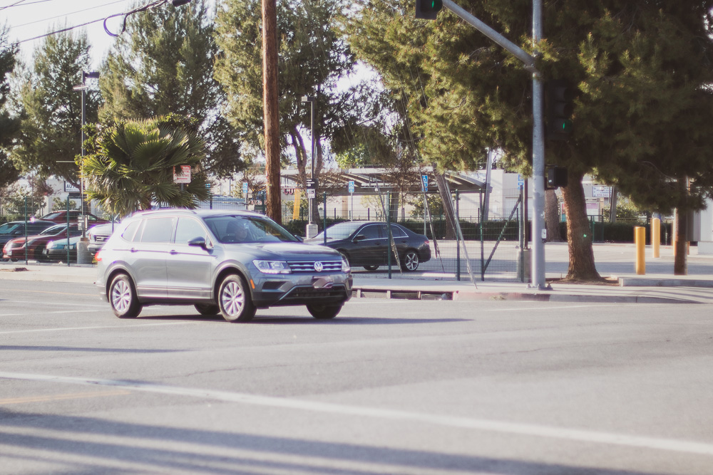 Los Angeles, CA - Collision Reported at Burbank Blvd & Reseda Blvd