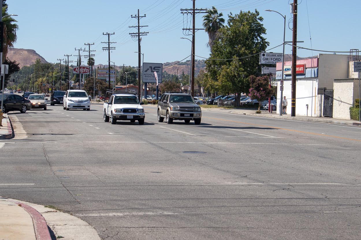 Hawthorne, CA - Car Accident at I-105 E & Prairie Ave Ends in Injuries